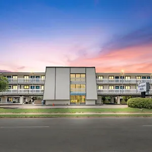 Hotel Budget Inn-norfolk, Va - Oceanview